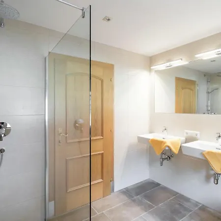 شقة Luxurious In Saalbach Hinterglemm Near Ski Area