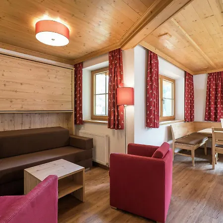 Luxurious In Saalbach Hinterglemm Near Ski Area *